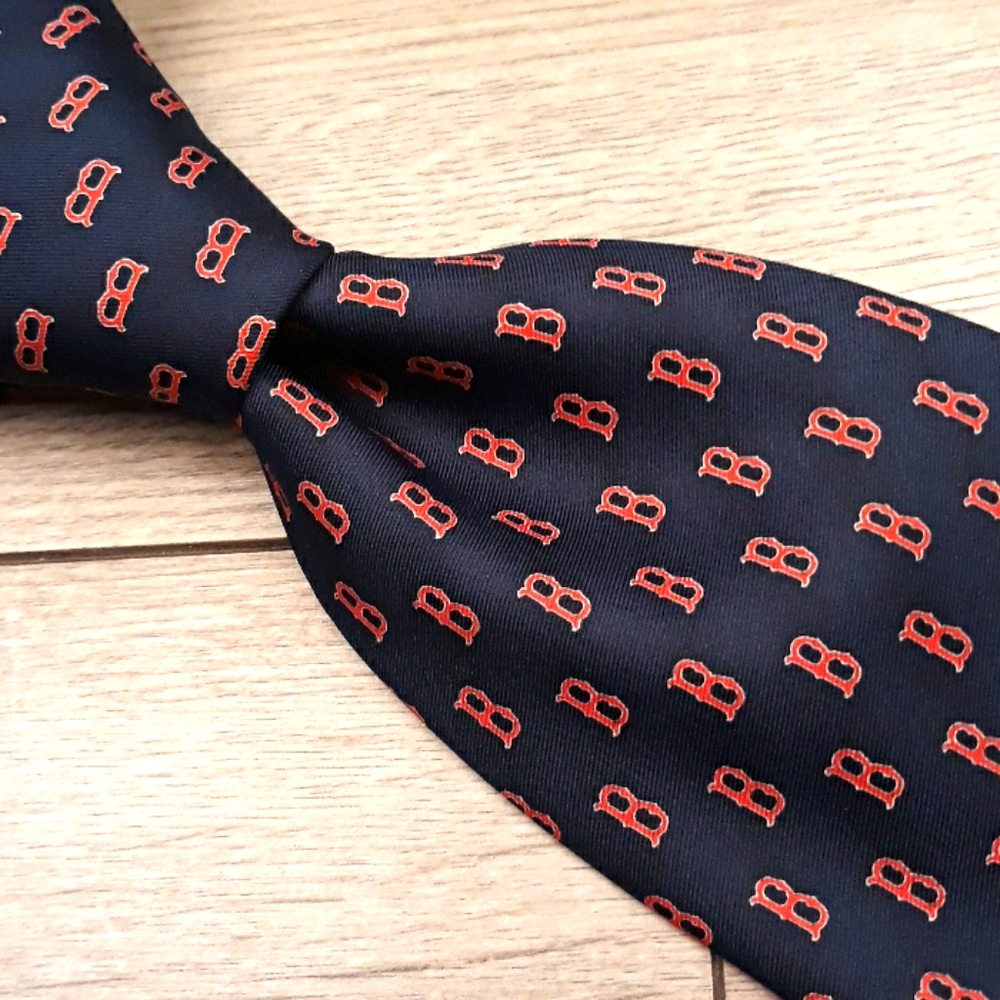 BOSTON RED SOX Navy‎ Red Logo Pattern Tie MLB